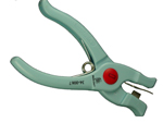 Rectangle Shape Hand Punch<BR><B>USUALLY SHIPS SAME DAY</B>